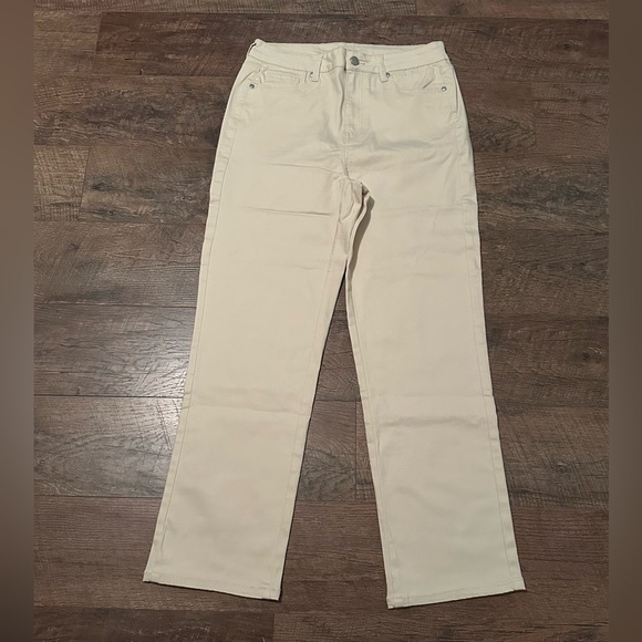 Women's Cream Jeans - Picture 1 of 6
